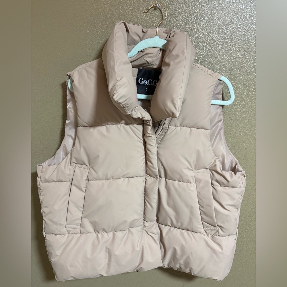 NWOT Go.G.G Women's Puffer Vest, Sleeveless Bubble Vests Outerwear Sz L